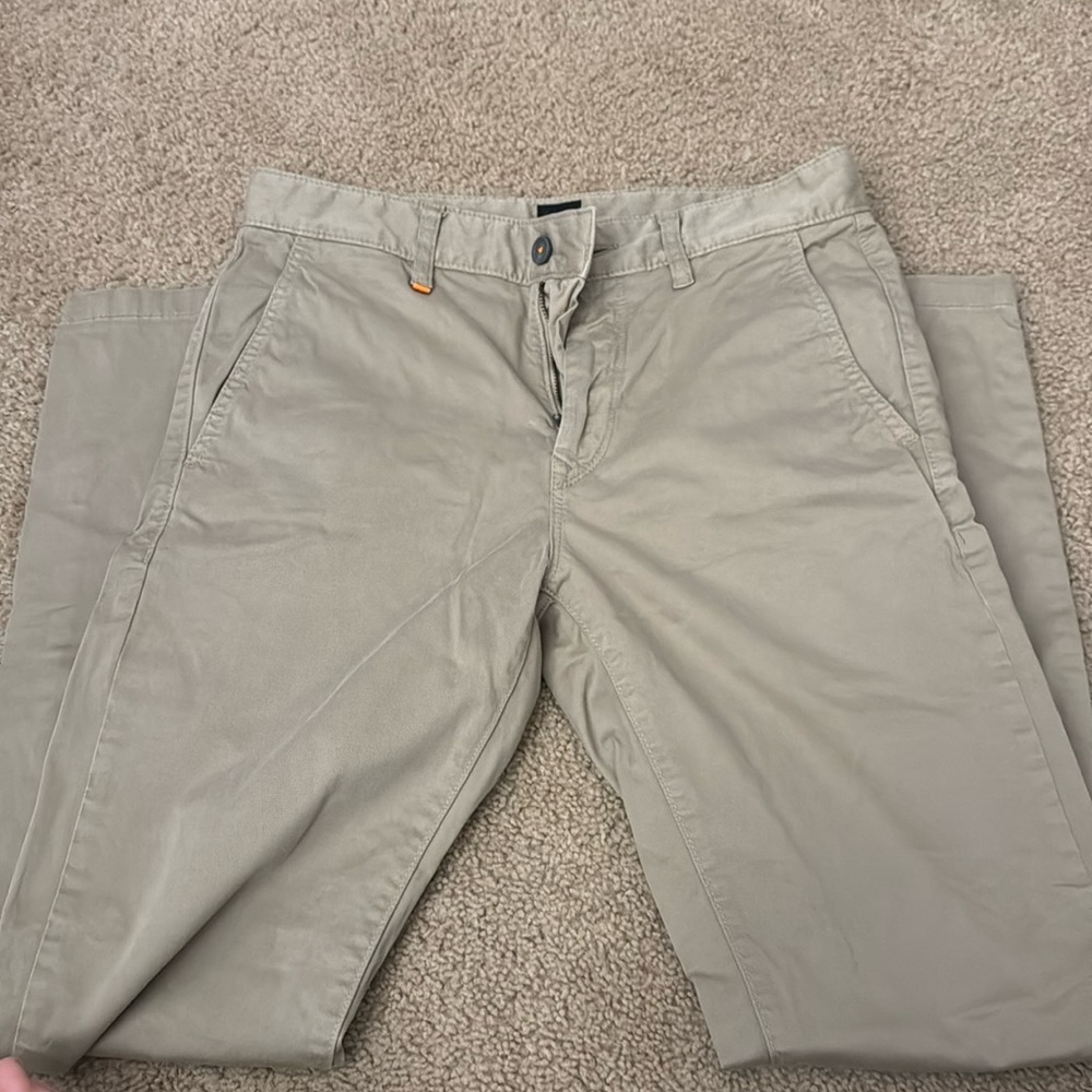 Men’s BOSS Kahki Pants Size 32/30